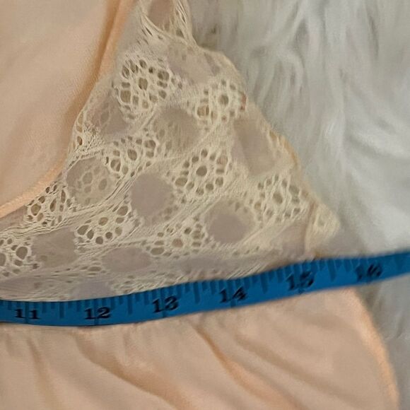 Vintage 70’s Peach Nylon & Lace Maxi NightGown Plunging Neckline L - Picture 7 of 10